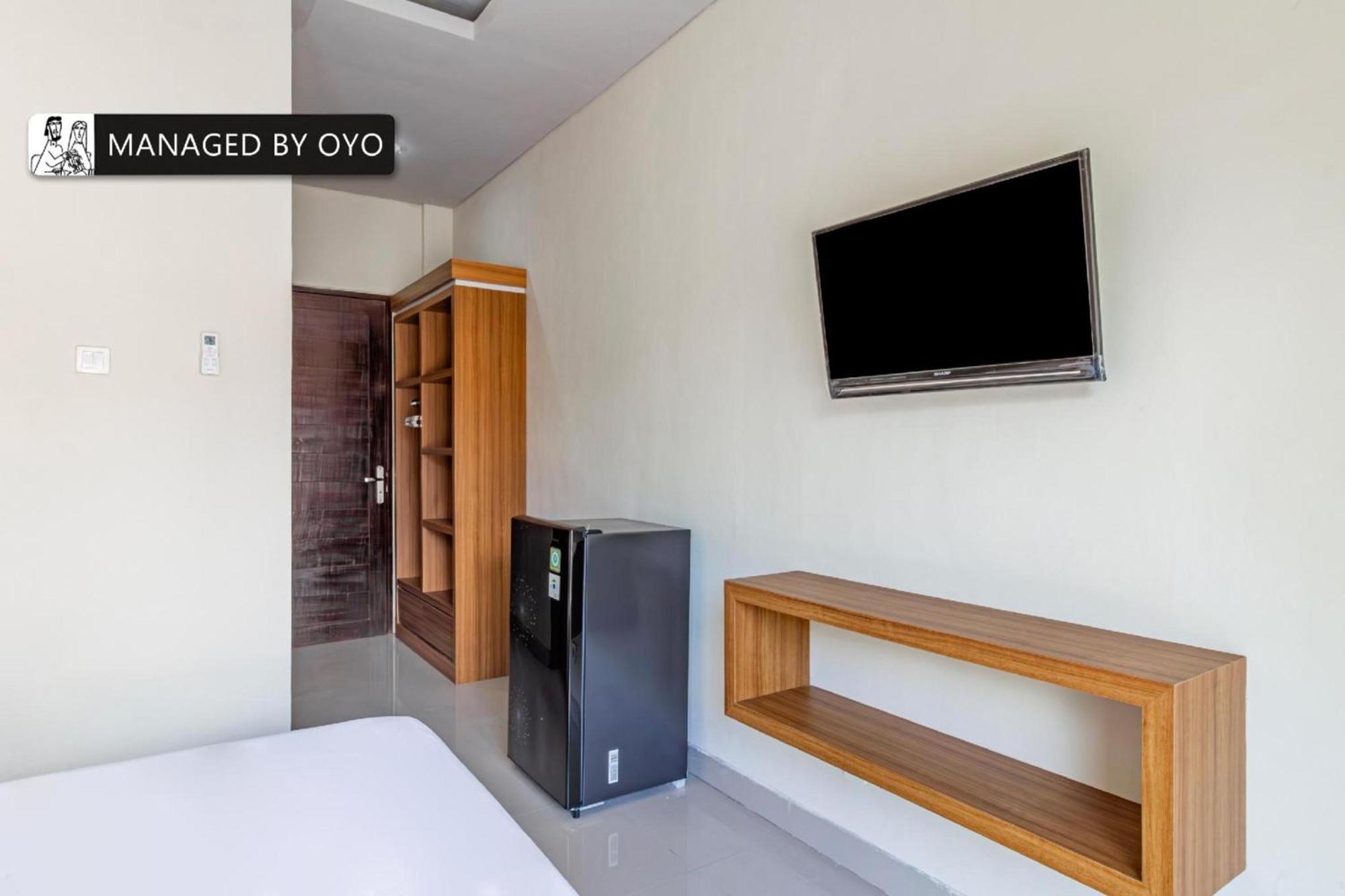 Collection O Near Seminyak Beach Formerly The Kumpi Hotel Bagian luar foto